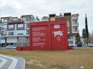 Manavgat Belediyesi Trafoları Şiirle Süslüyor