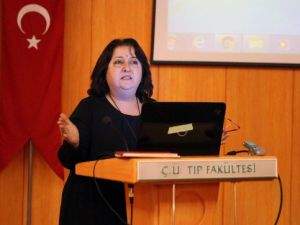 Doktorlar Adaylarına "Sağlık ve Medya Okuryazarlığı" Dersi Verildi