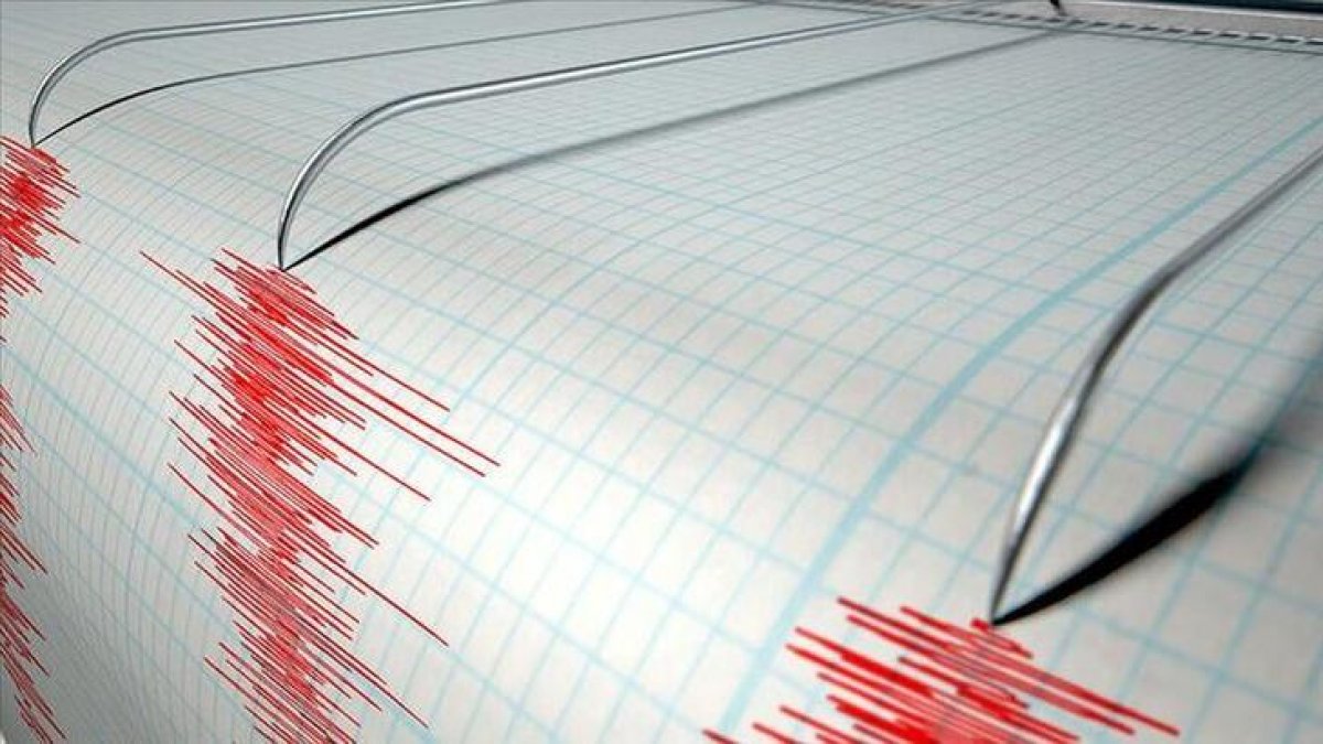 AFAD Son dakika olarak duyurdu deprem oldu ve kısa süreli panik yaşandı