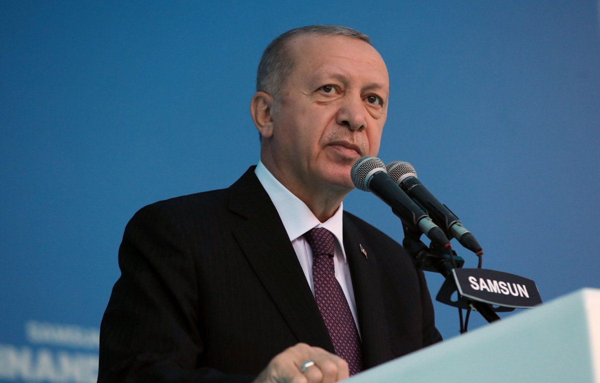 İş yerleri saat 22'de kapatılacak