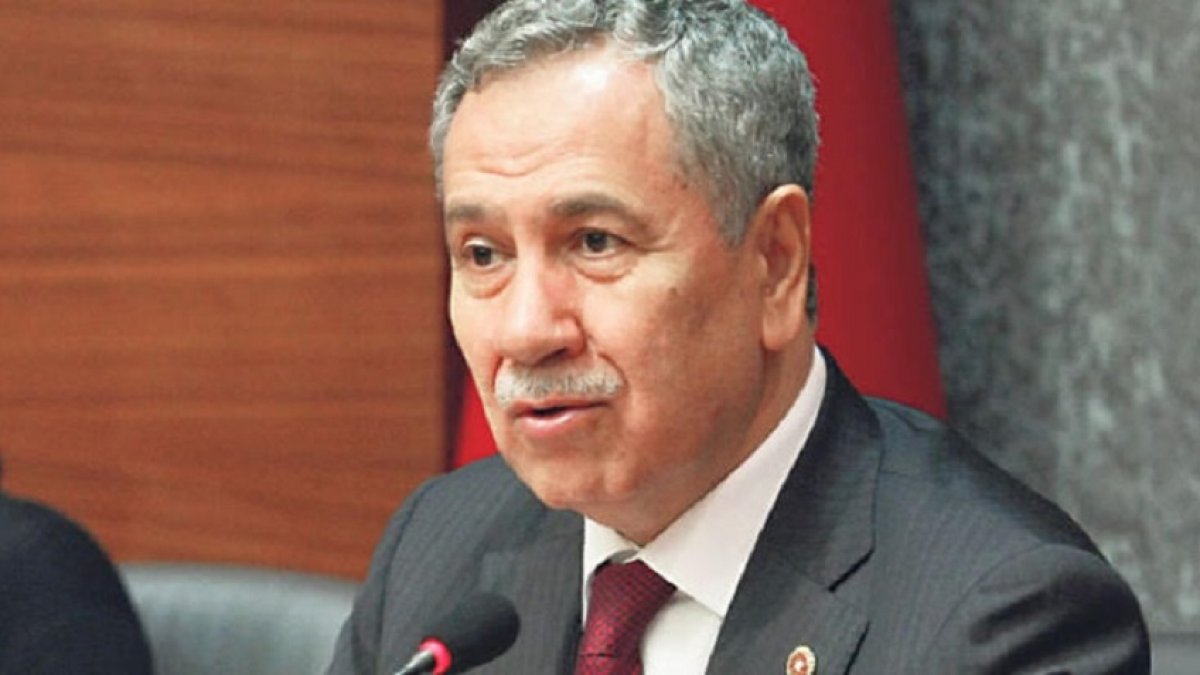 Bülent Arınç'ın tercihi Biden'den yana