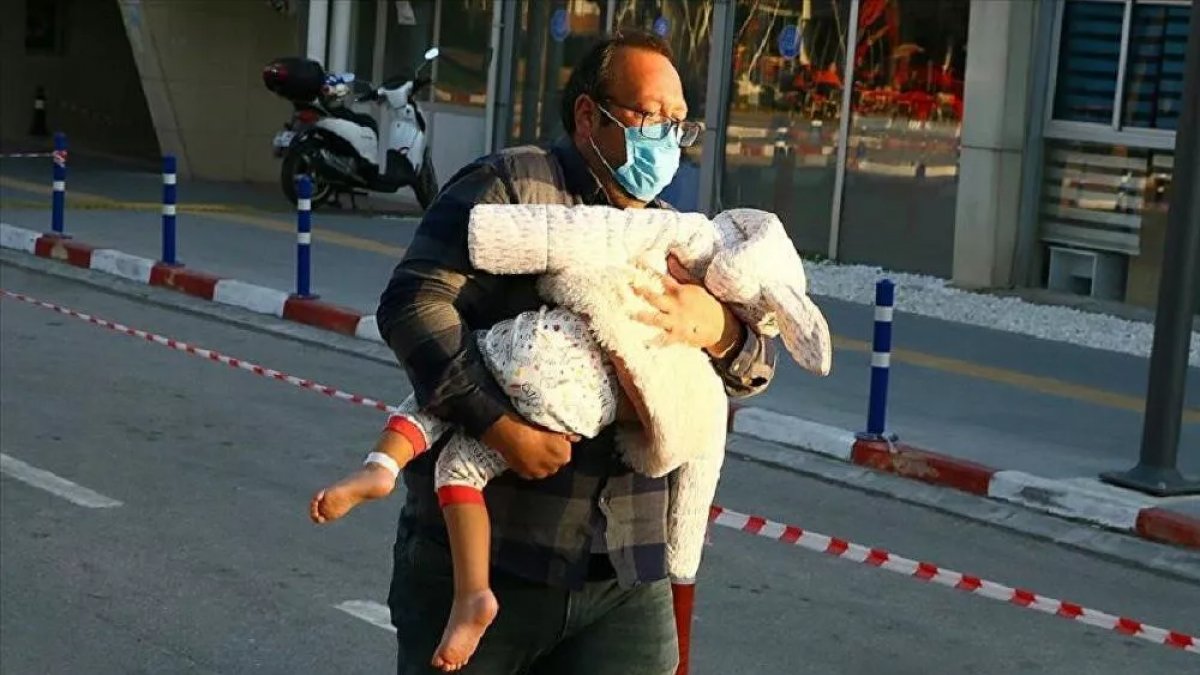 Ayda'nın ayakları yara içindeyken çorap giydiremezdim