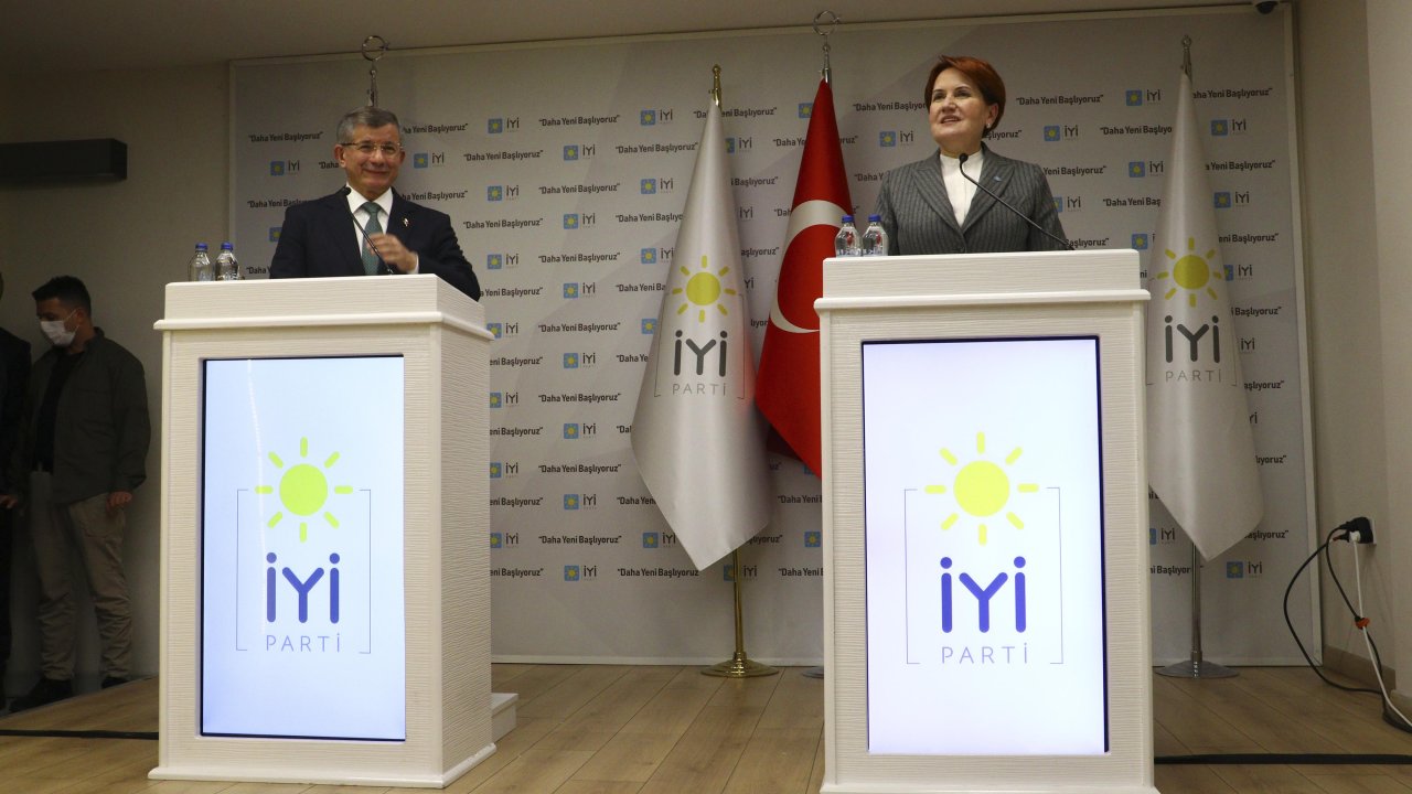 Akşener: Özdağ iftira boyutunda pek çok söylemi nedeniyle ihraç edildi