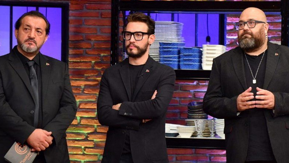 Acun Ilıcalı açıkladı: Masterchef'te bir kişi yarışmadan atıldı