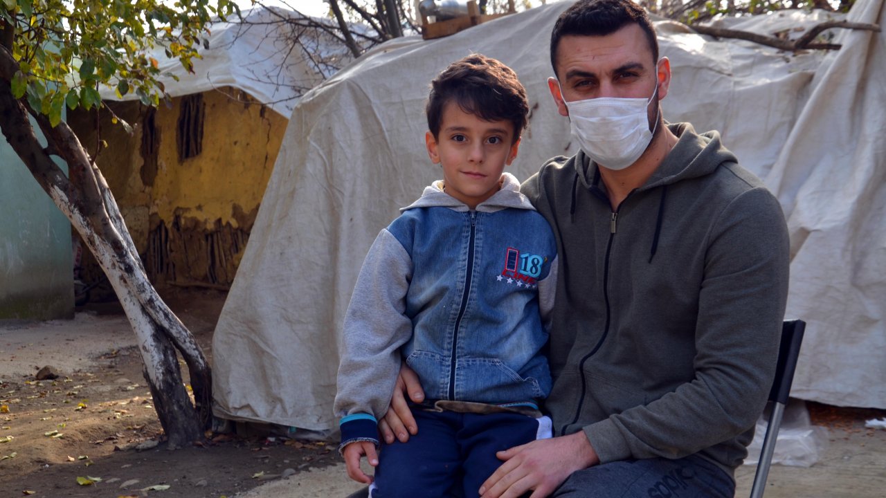 Kardeşinin sağlığı için 8 tane aldı şimdi 500 oldu çiftlik kurdu