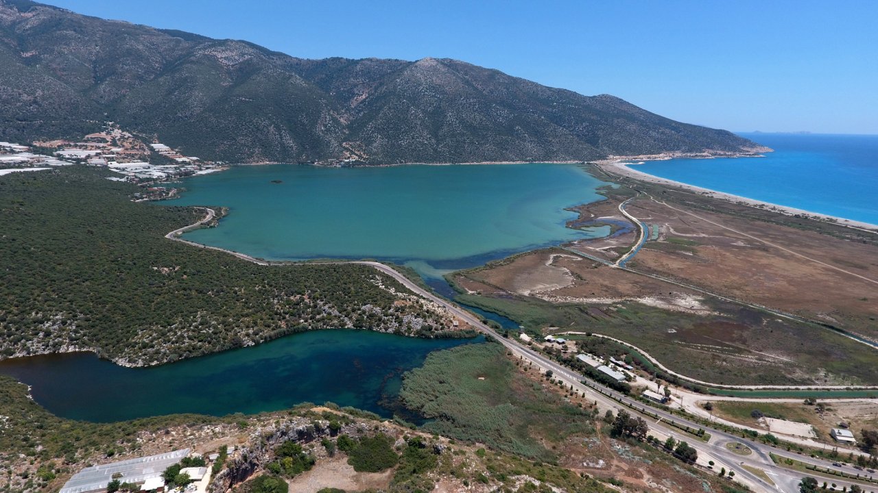 Bir doğal değer Beymelek Dalyanı