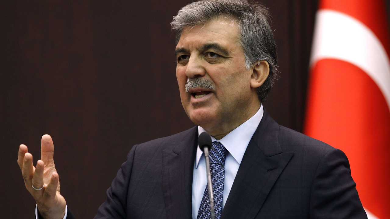 Abdullah Gül’ün danışmanı Reşit Aydın, Gül’ü adeta yerin dibine sokup istifa etti!