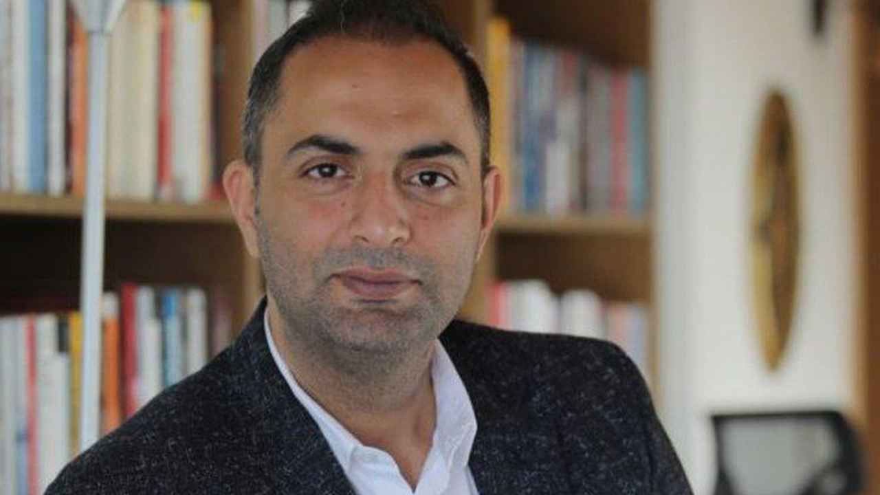 Ailesiyle birlikteyken araçla önü kesilen gazeteci o anları anlattı!