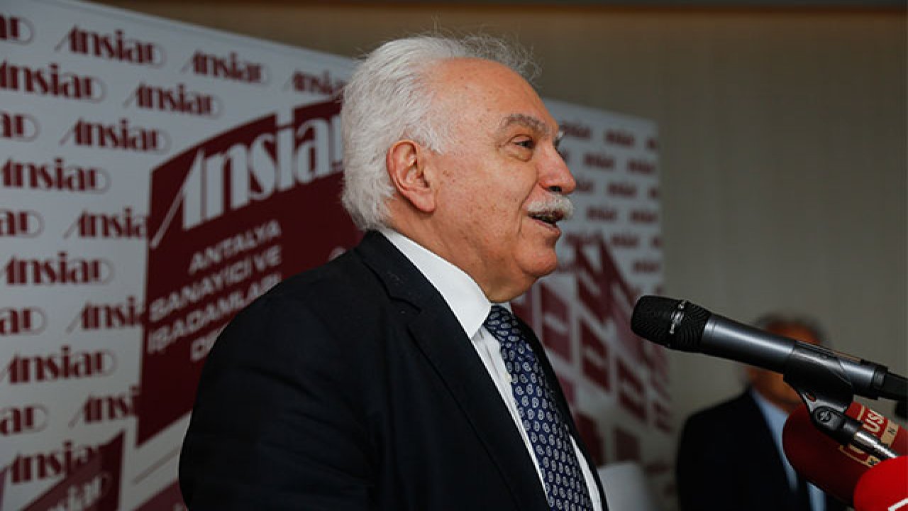 Vatan Partisi'nin kurucu isminin söyledikleri akıl alır gibi değil, Doğu Perinçek'e tepkiler dinmiyor