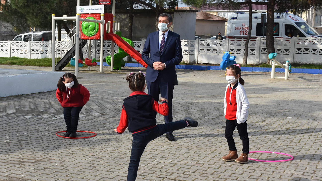 Milli Eğitim Bakanı Ziya Selçuk’tan yaz tatili açıklaması