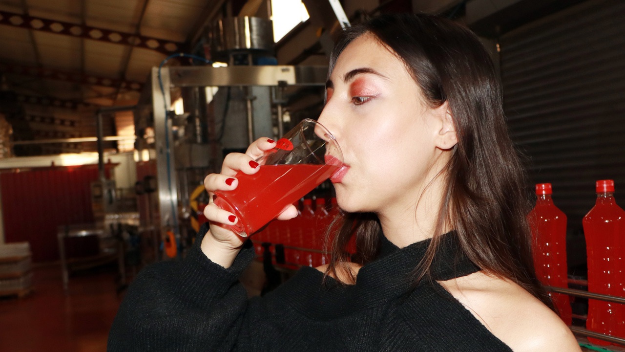 Koronaya karşı hem bağışıklık sistemini güçlendiriyor hem de vücudu temizliyor