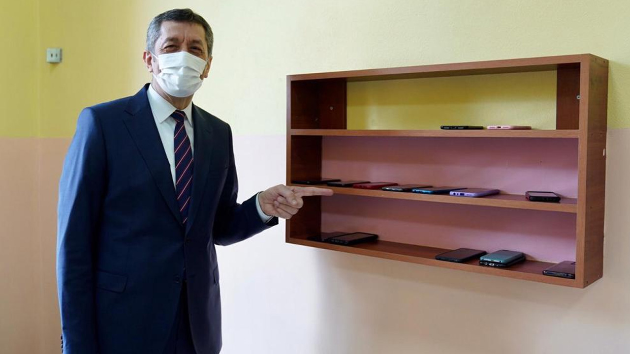Veliler öğrencileri örnek alsın