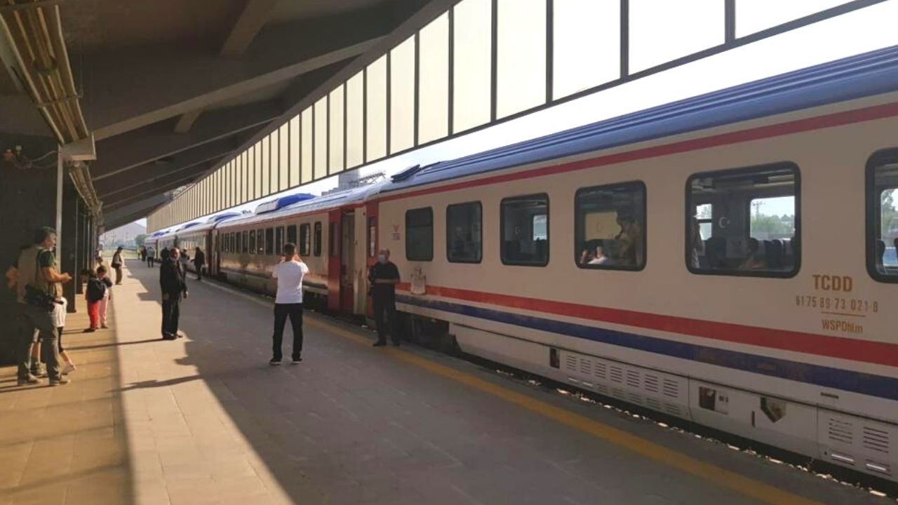Doğu Ekspresi hayalini salgın yüzünden ertelemek zorunda kalanlara müjde, seferler yeniden başladı!