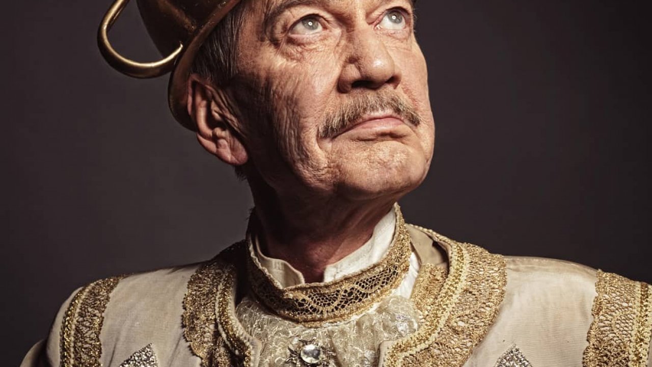 Ferhan Şensoy'dan üzücü haber geldi! Sevenleri kahroldu