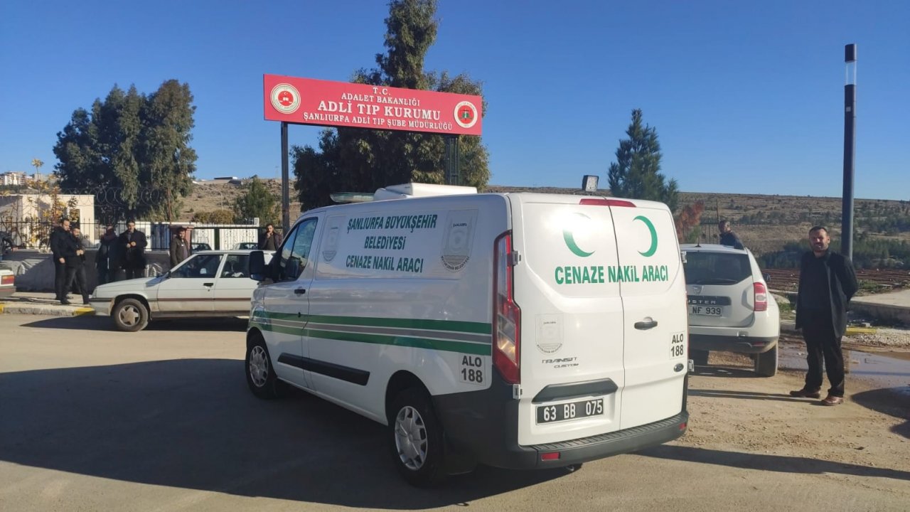 Sakince sokakta yürürken kabloyu fark etmeyince hayatından oldu!
