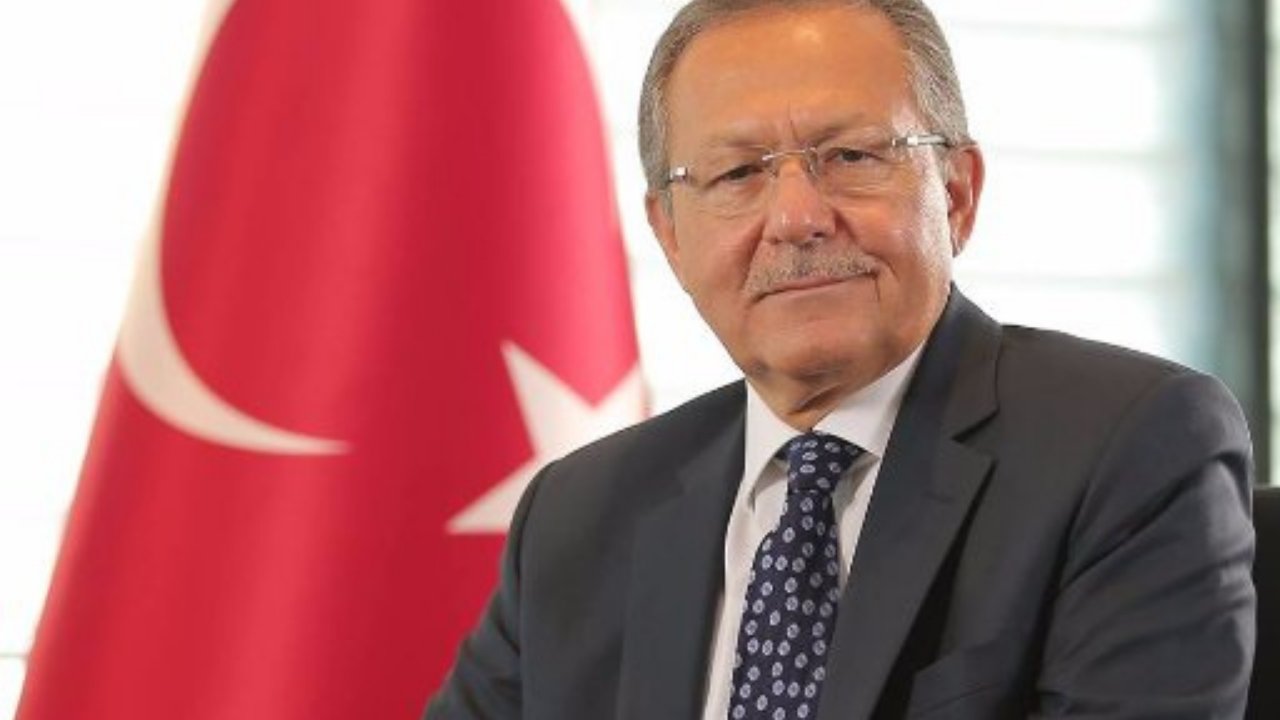 Eski AK Partili belediye başkanı ve DEVA Partisi kurucusu Ahmet Edip Uğur kimdir?