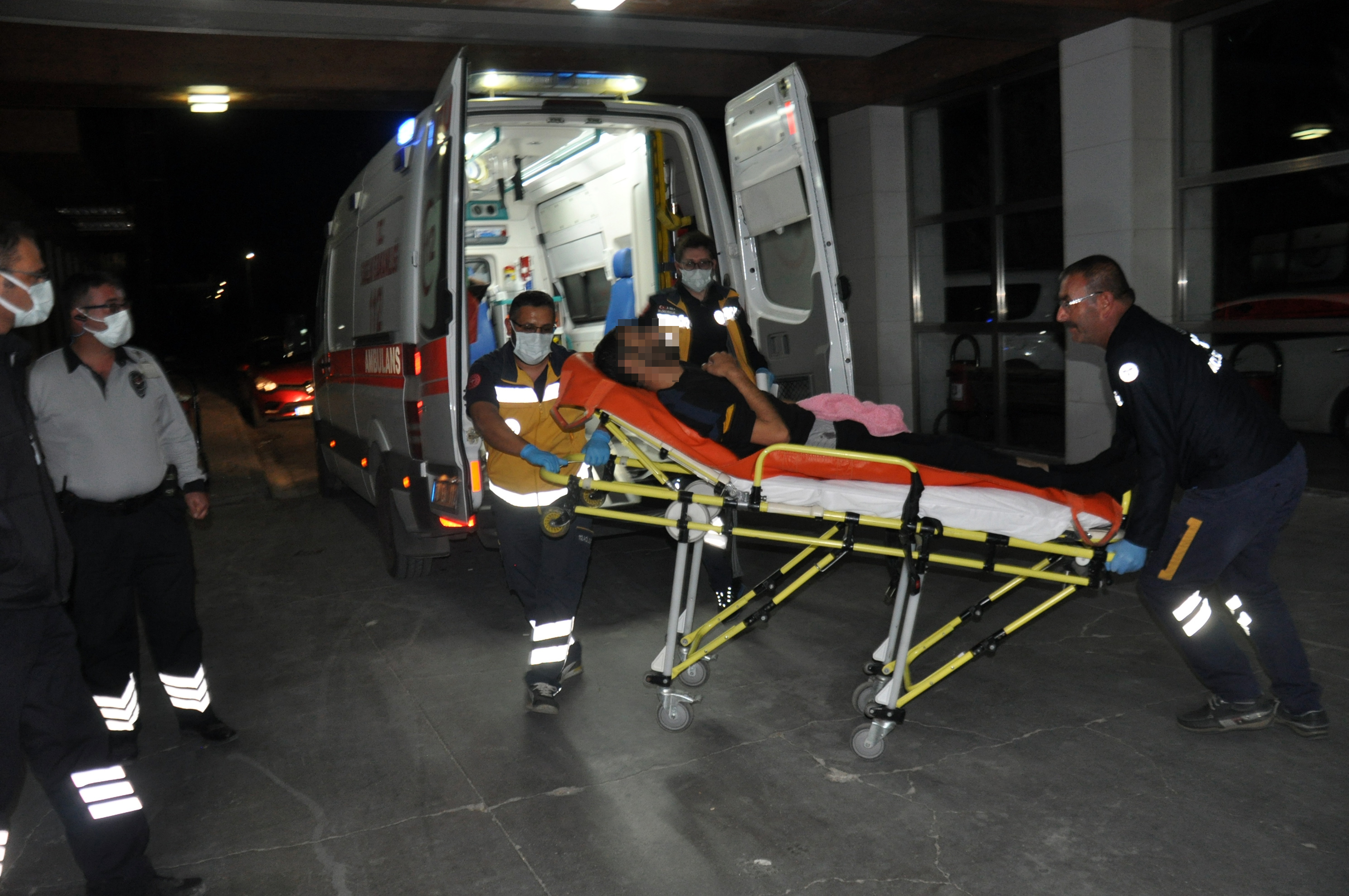 Sosyal medyanın çivisi çıktı! Sosyal medyadan tartıştığı kuzenini pompalı tüfekle vurdu