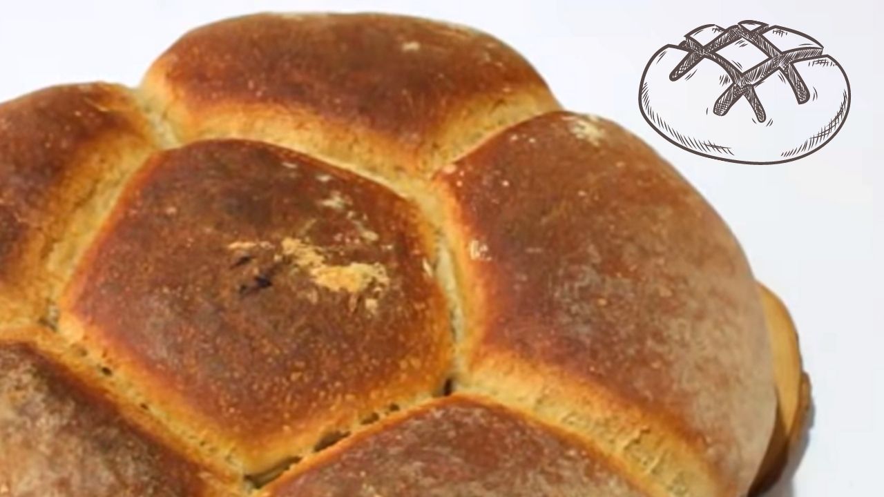Aylarca bayatlamayan ekşi mayalı köy ekmeği tarifi