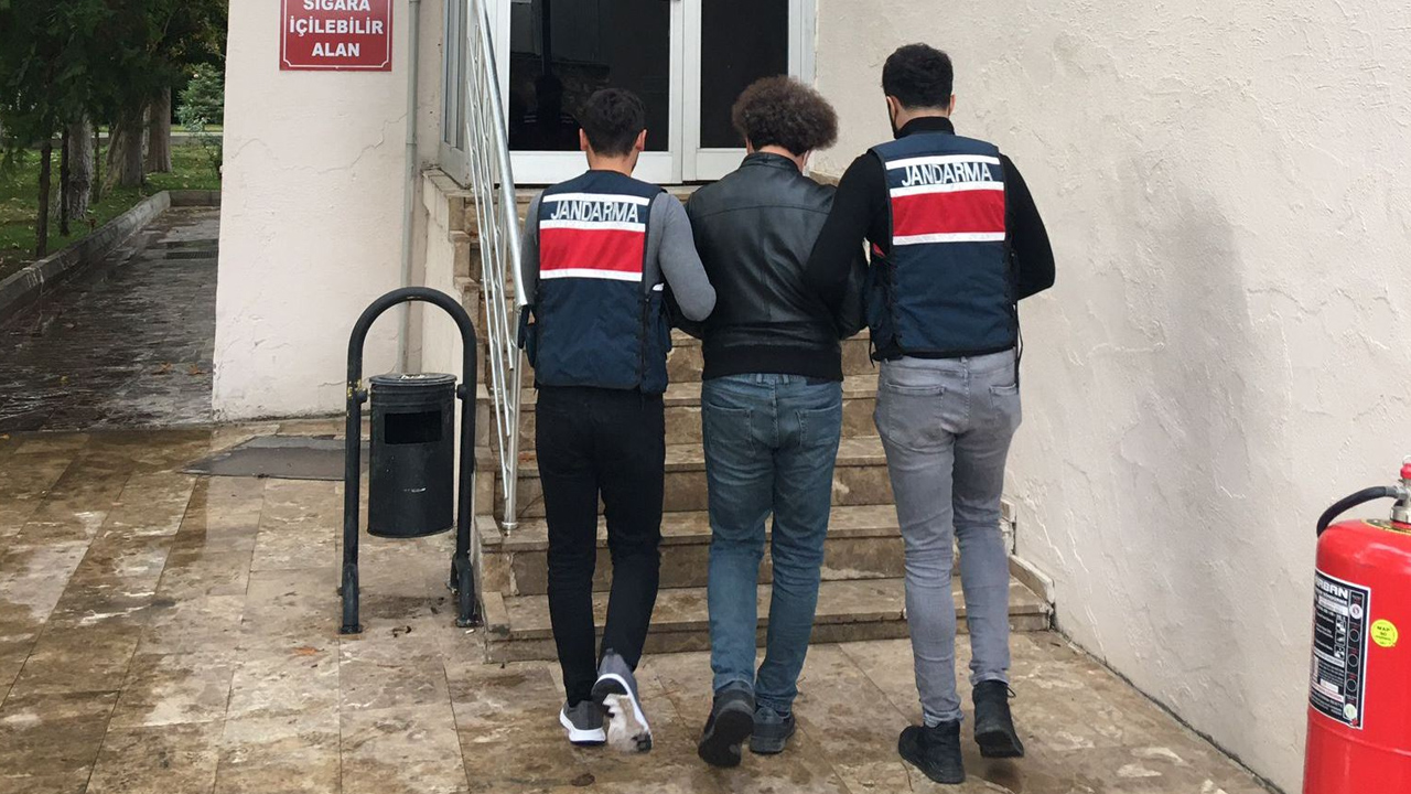 HDP milletvekili Bülbül'ün danışmanı gözaltına alındı