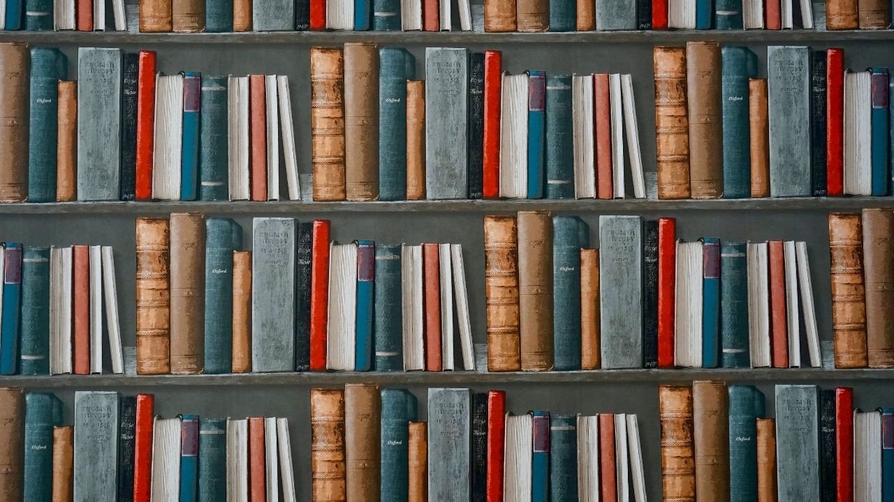 Okuduğunuza asla pişman olmayacağınız 10 kitap!