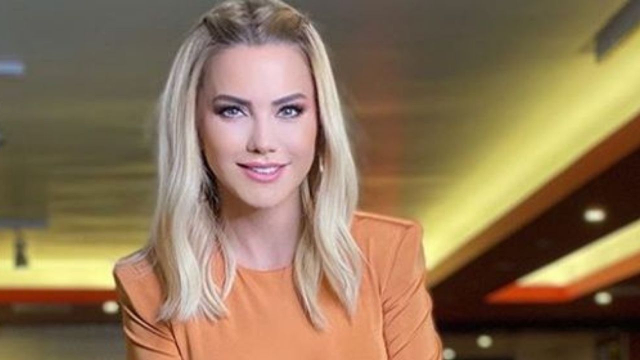 Ece Erken kimdir?