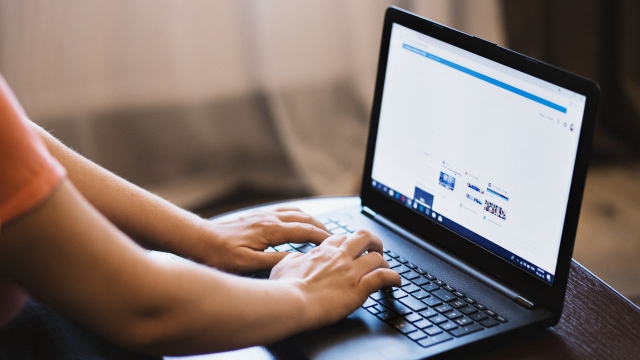 Bilgisayar ekranı televizyona nasıl yansıtılır? Bilgisayar ekranını televizyona yansıtma