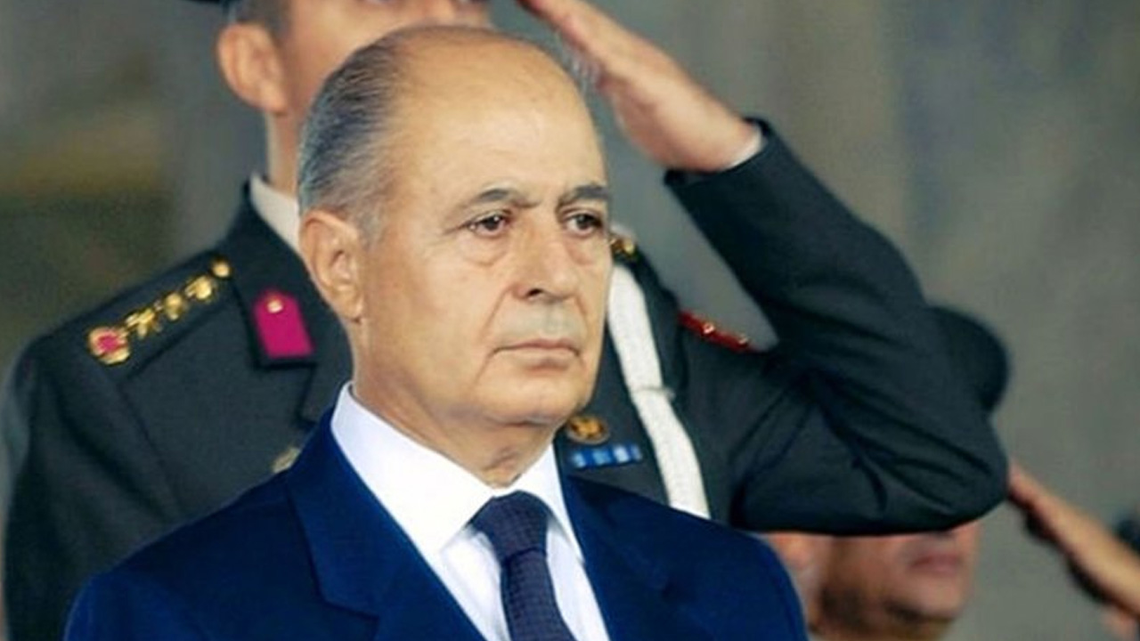 Eski Cumhurbaşkanı Ahmet Necdet Sezer’in intikamı kötü oldu!