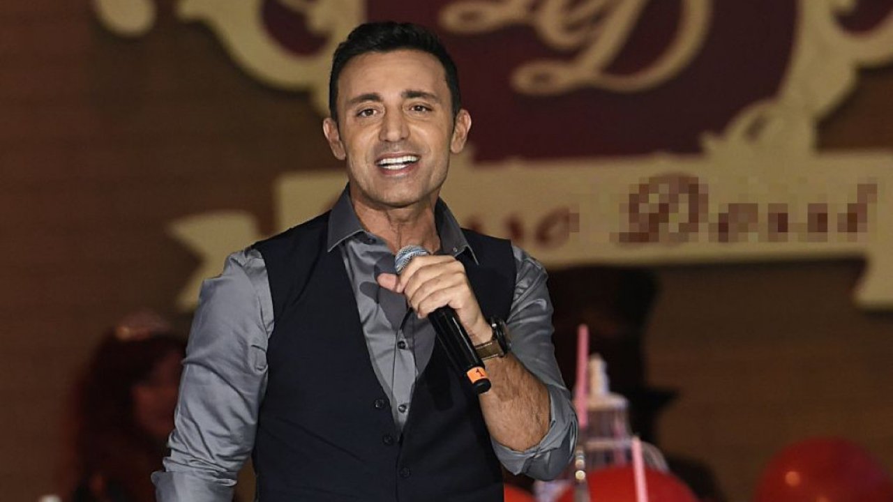 AK Partili Yılmaz Tunç ile Mustafa Sandal arasında Suriyeli gerilimi!