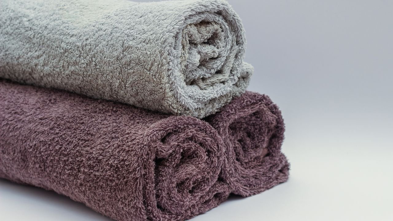 Uzmanı açıkladı: Banyo havlularınızı hangi sıklıkla yıkamalısınız?