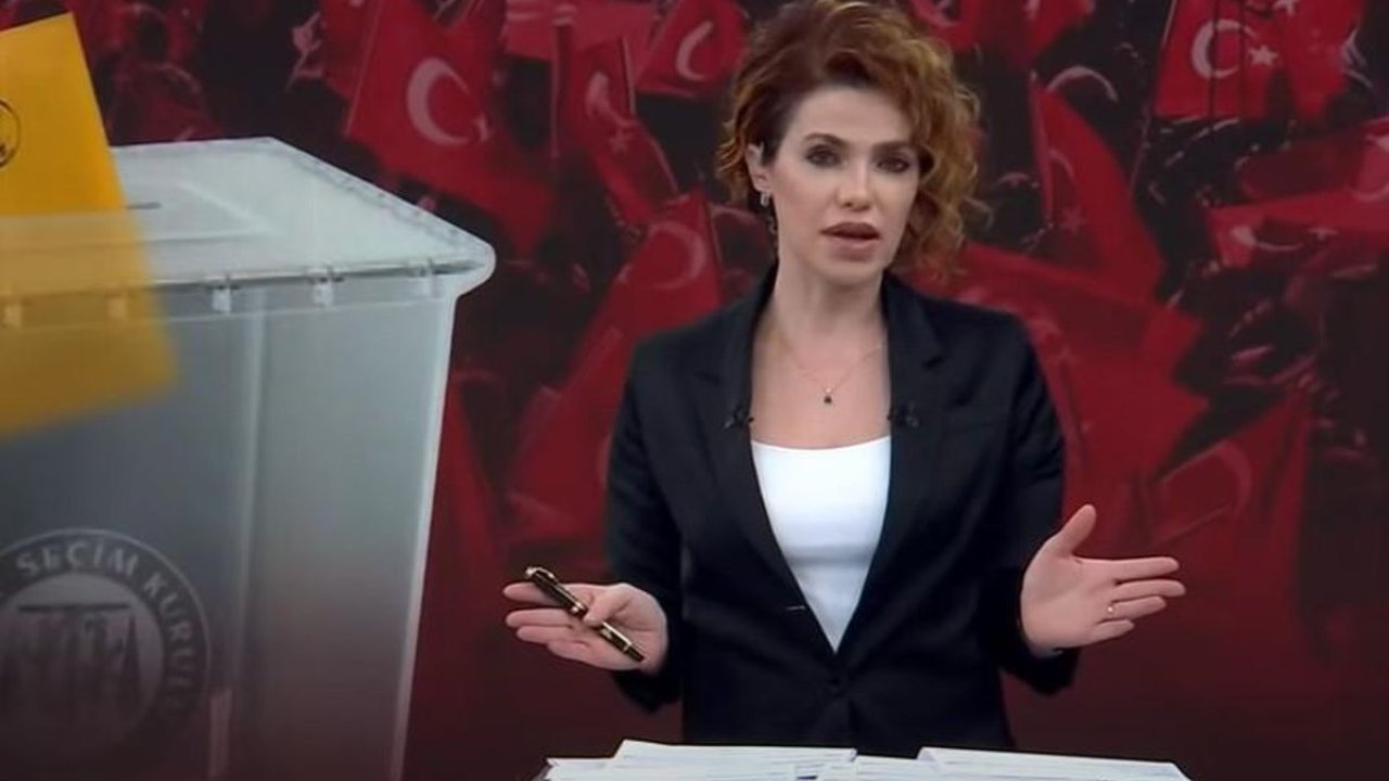 29 Ekim konuşmasıyla hedef gösterilen TRT spikeri Deniz Demir'den açıklama geldi