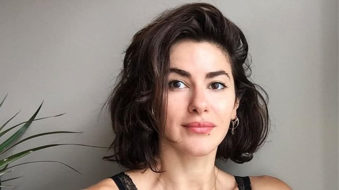 Yasak Elma dizisiyle ünlenen Nesrin Cavadzade’den yeni anlaşma