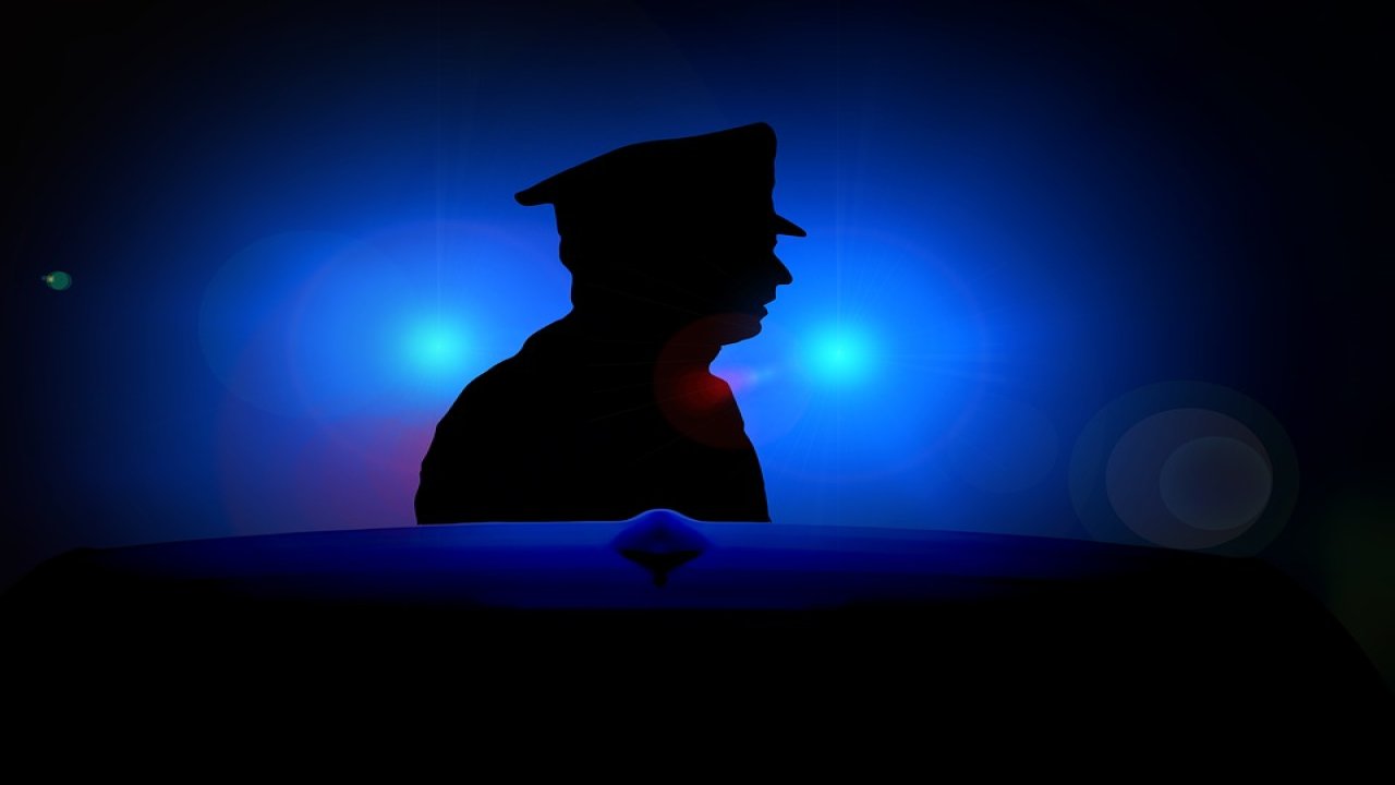 İran devlet medyası 'ahlak polisi' haberlerini yalanladı