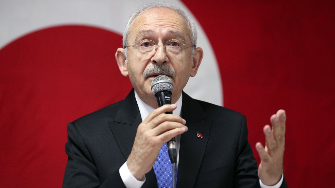 Kemal Kılıçdaroğlu: Elimden tutan yok, engel çıkaran var ama Bay Kemal şikayet etmez