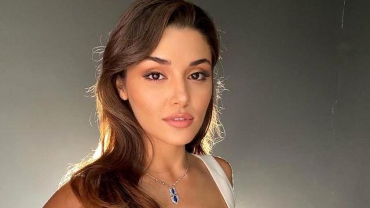 Hande Erçel'den bomba anlaşma... Yeni dizisinin kanalı da belli oldu