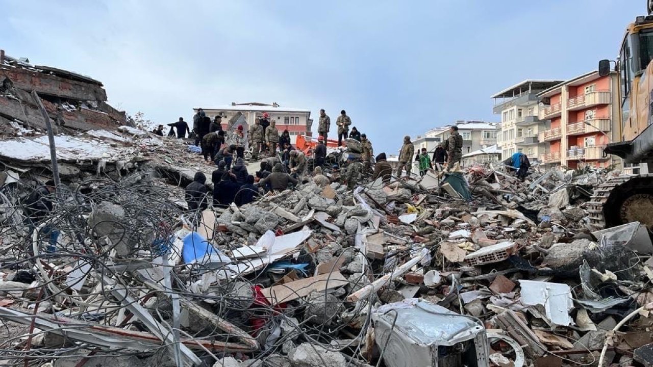 Dünya Sağlık Örgütü, Türkiye'deki depremler sonrası 3. Seviye Acil Durum ilan etti