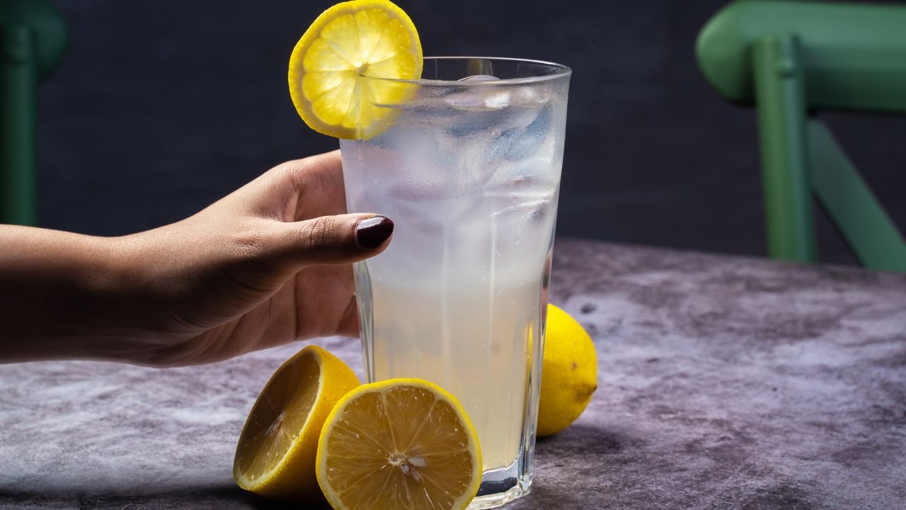 Dışarıda satılanlardan bin kat daha lezzetli! İşte ev yapımı Brezilya limonatası