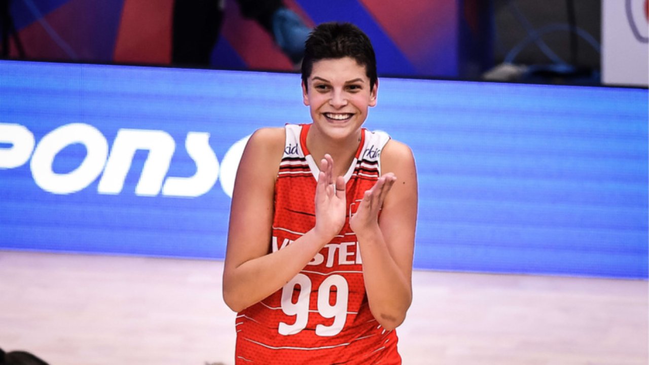 VNL'in en skorer ismi Ebrar Karakurt'a yeni teklif! "Seni alacağız"