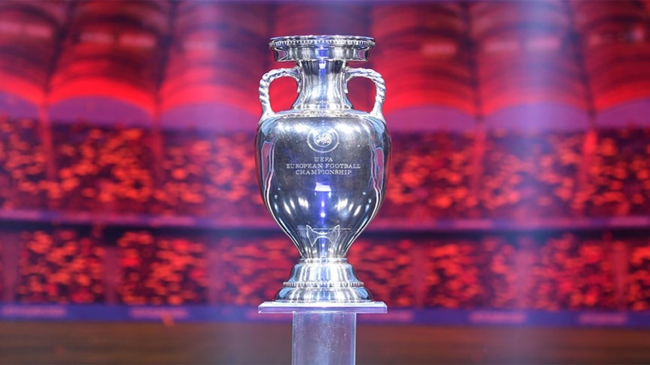 EURO 2032'de Türkiye ile İtalya ev sahibi olacak!