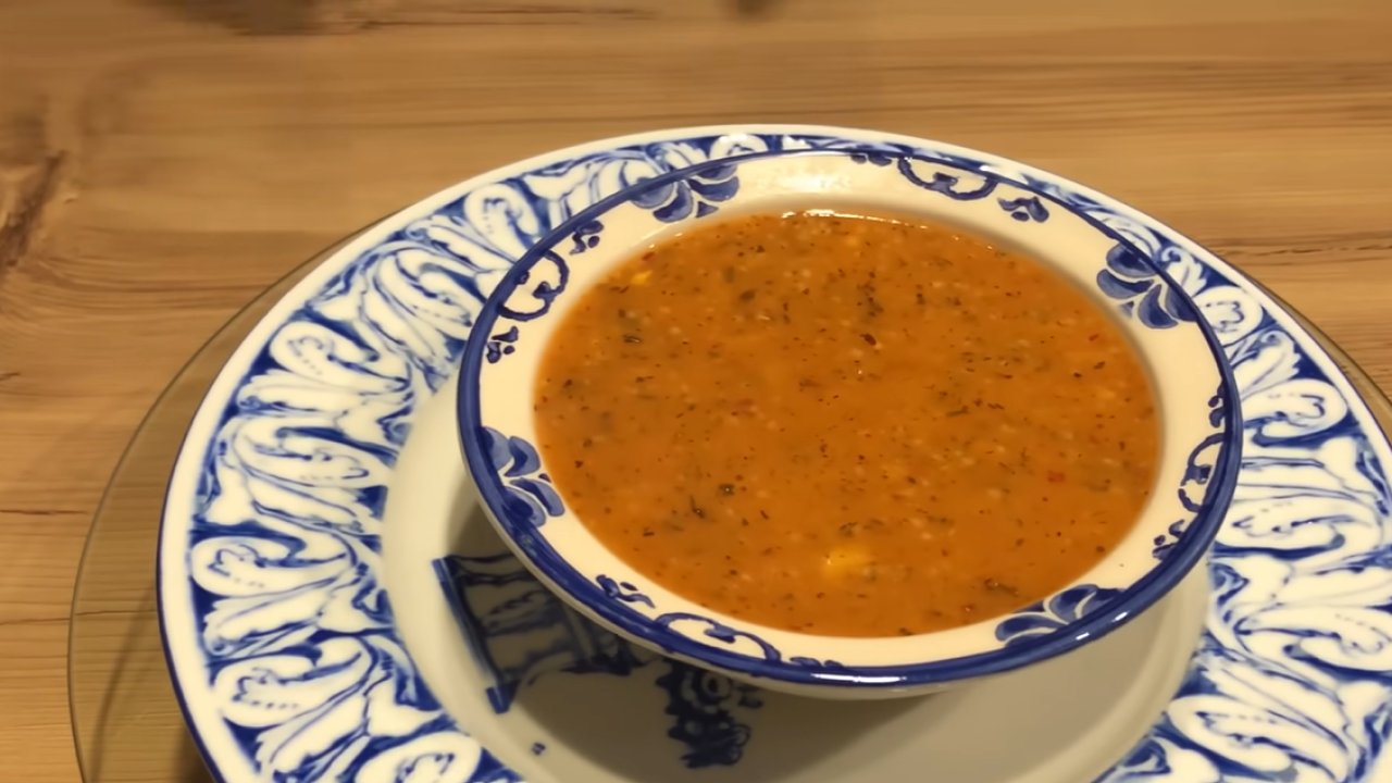 Bir kere de bu şekilde yapın! İpek gibi tarhana tarifi