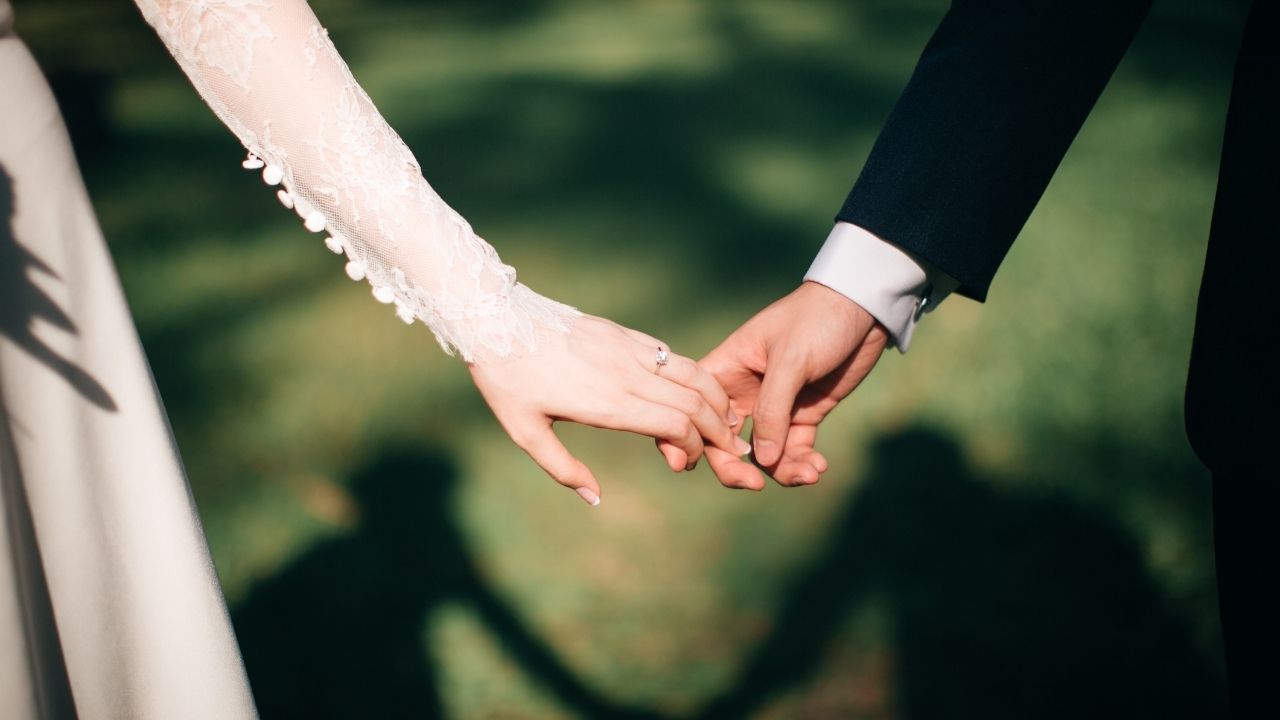 Koç ve Koca burcunun uyumu nasıldır? Koç ve Kova aşk uyumu