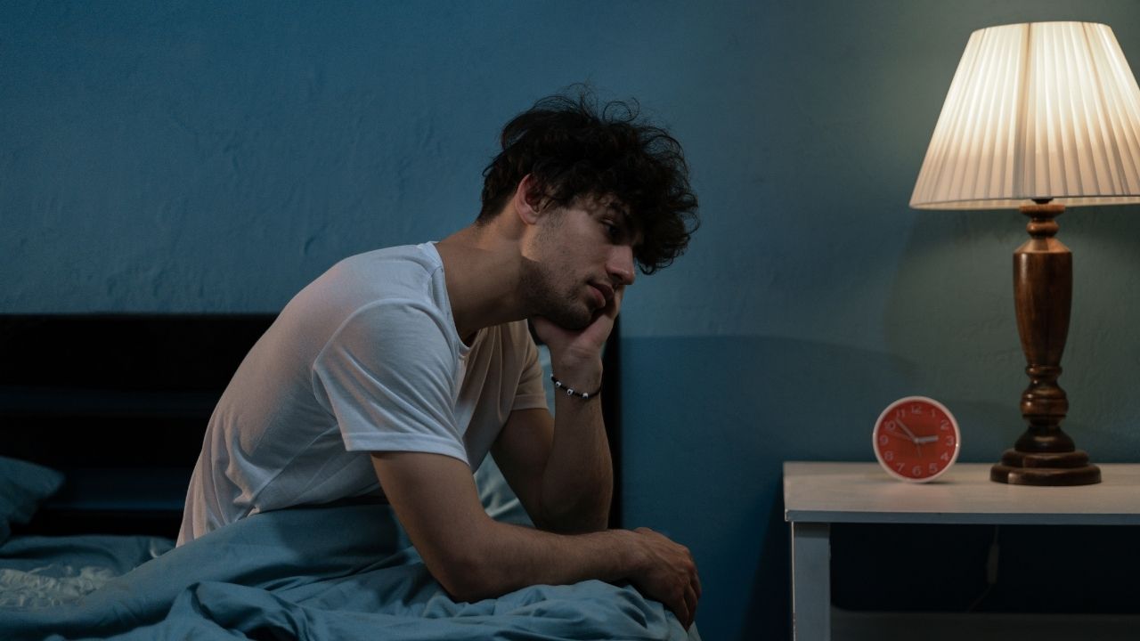 Gece kuşlarının gözleri yaşlı! Geç saatlere kadar uyanık kalmak bakın sağlığınızı ne hale getiriyor