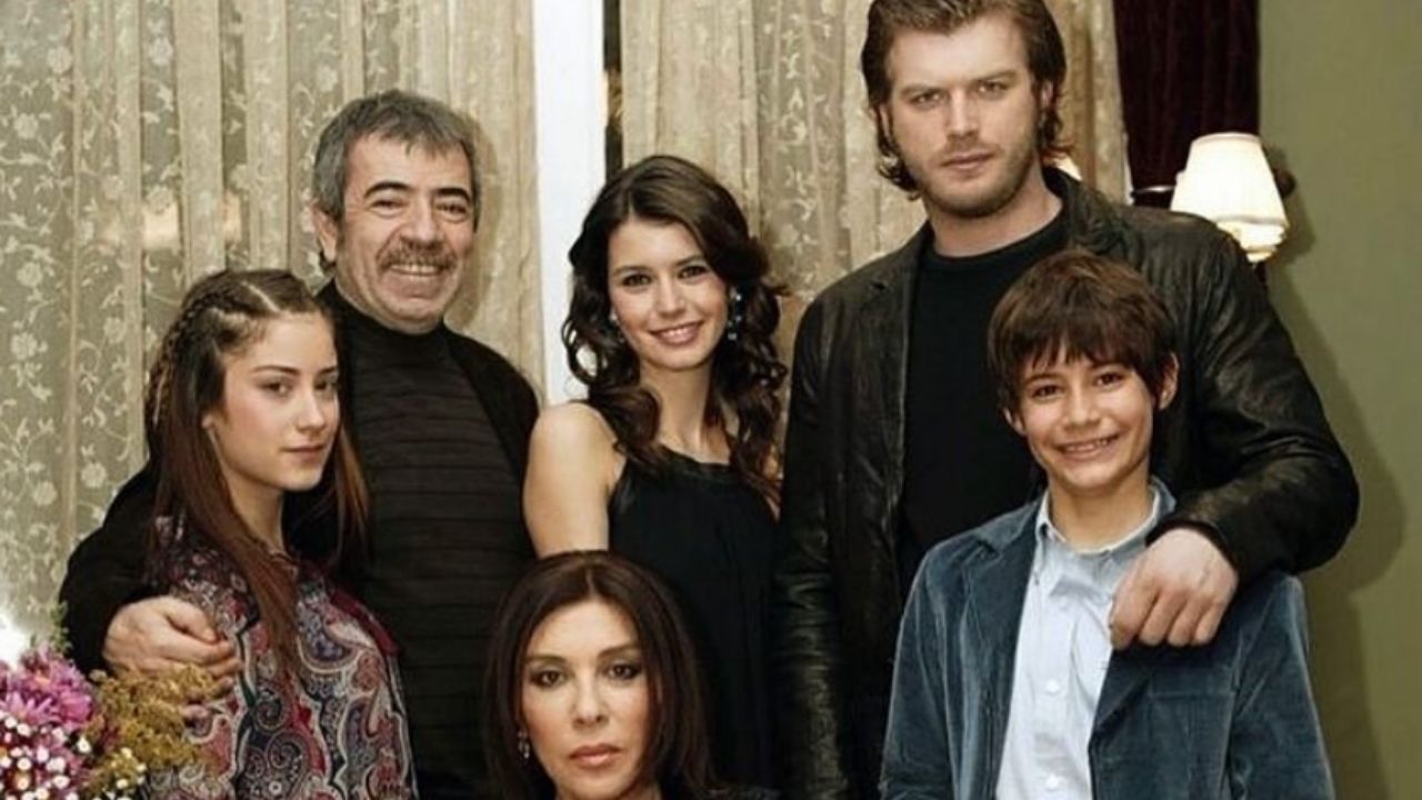 Aşk-ı Memnu ne zaman başlıyor 2024? Aşk-ı Memnu hangi günler ve saat kaçta yayınlanacak?