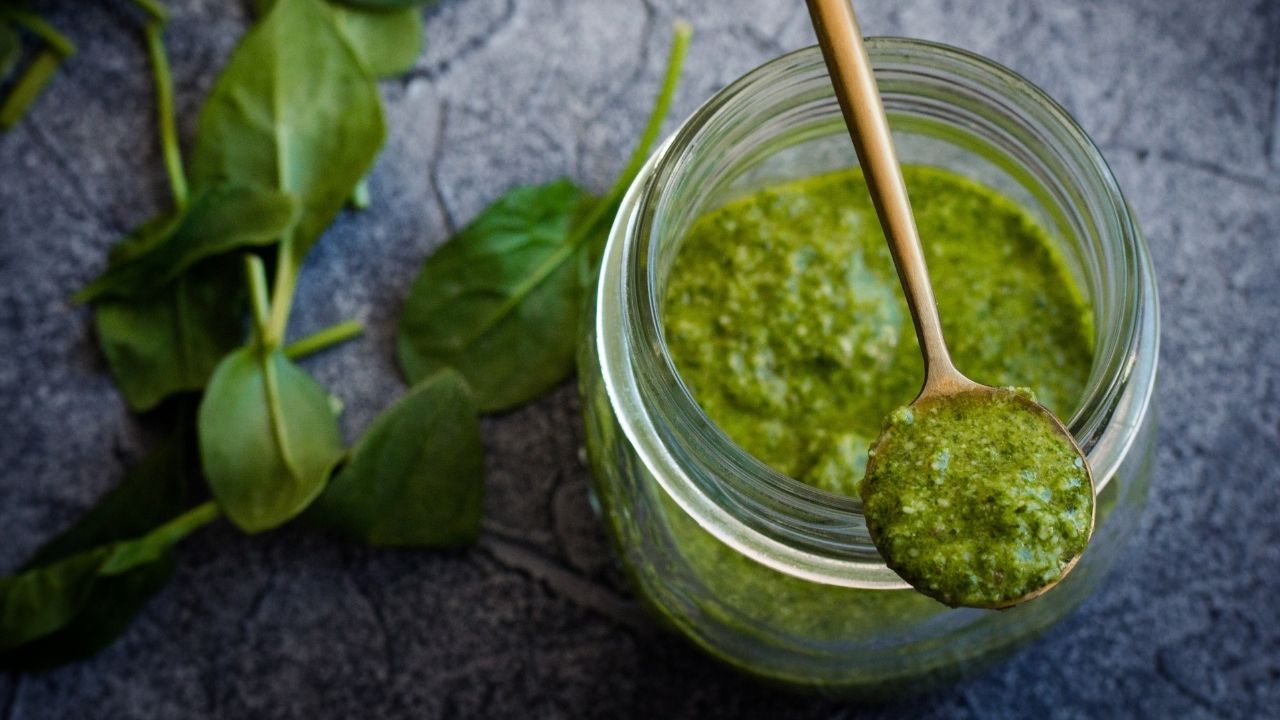 Pesto sosuna o malzemeyi ekleyin, farkı görün! Ortaya çıkan lezzete inanamayacaksınız