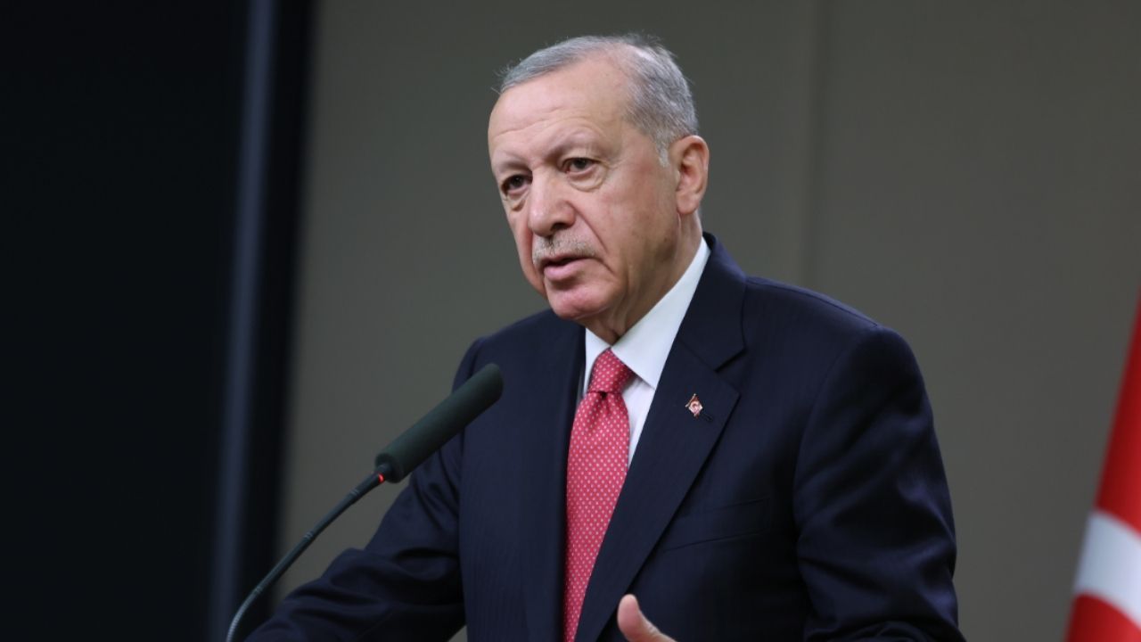 Cumhurbaşkanı Erdoğan: Kimse bizi sindirmez, bizi yolumuzdan alıkoyamaz