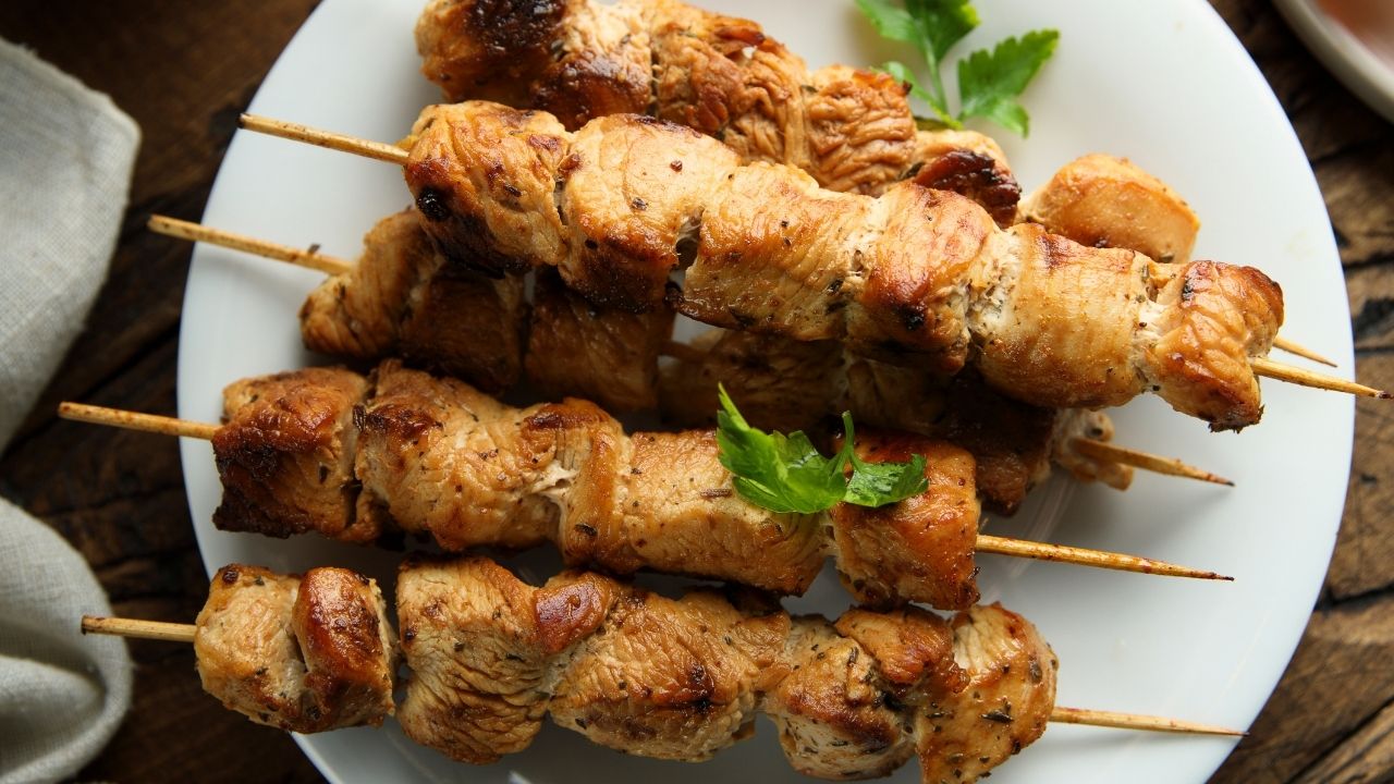 Tavuk yemeklerini daha lezzetli yapan sır! Yemeğin içine 1 kaşık ekleyin
