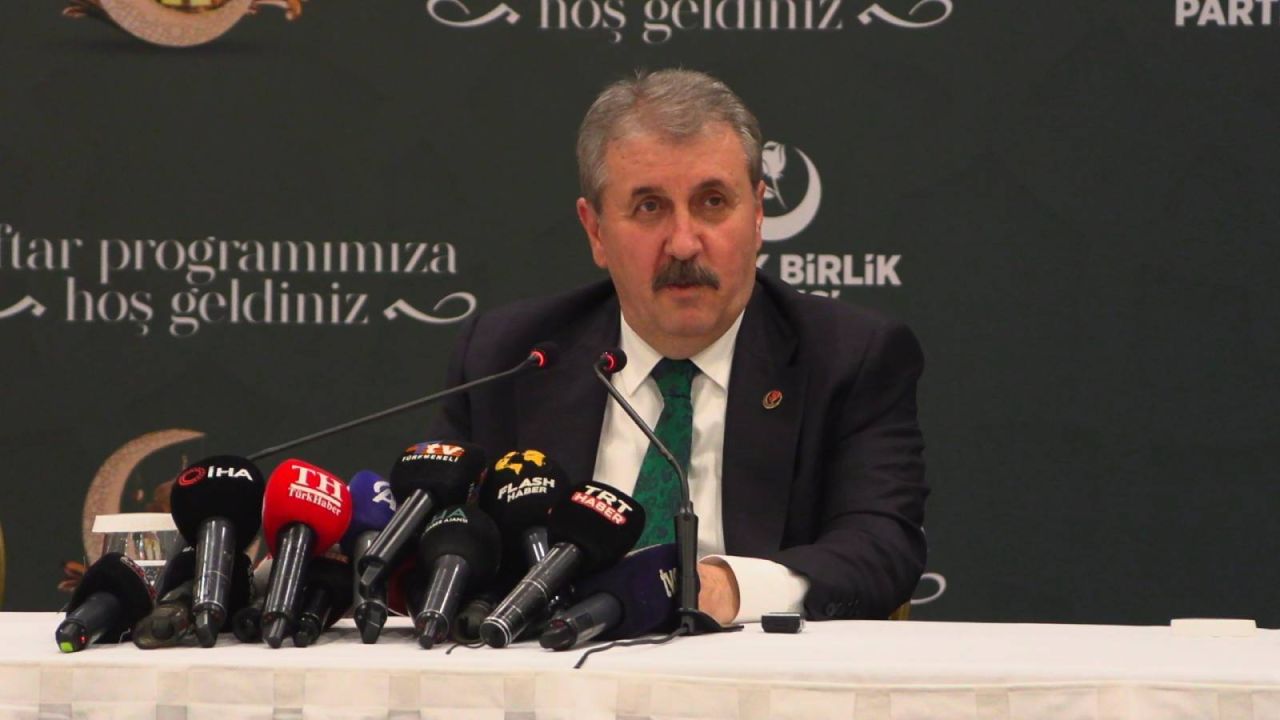 BBP Lideri Destici'den İmralı Açıklaması: Terörle Müzakere Olmaz