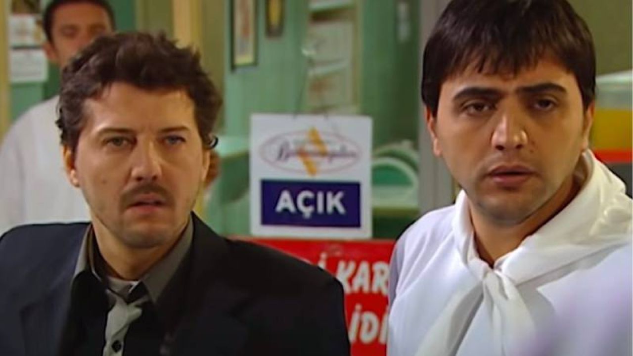 İlker Aksum'dan Şinasi Yurtsever'in Cenazesine Katılamama Konusunda Yeni Açıklama