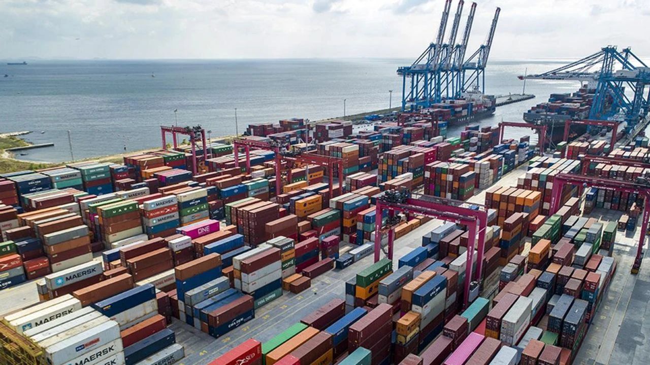 Mart ayında dış ticaret açığı 7,3 milyar dolara ulaştı