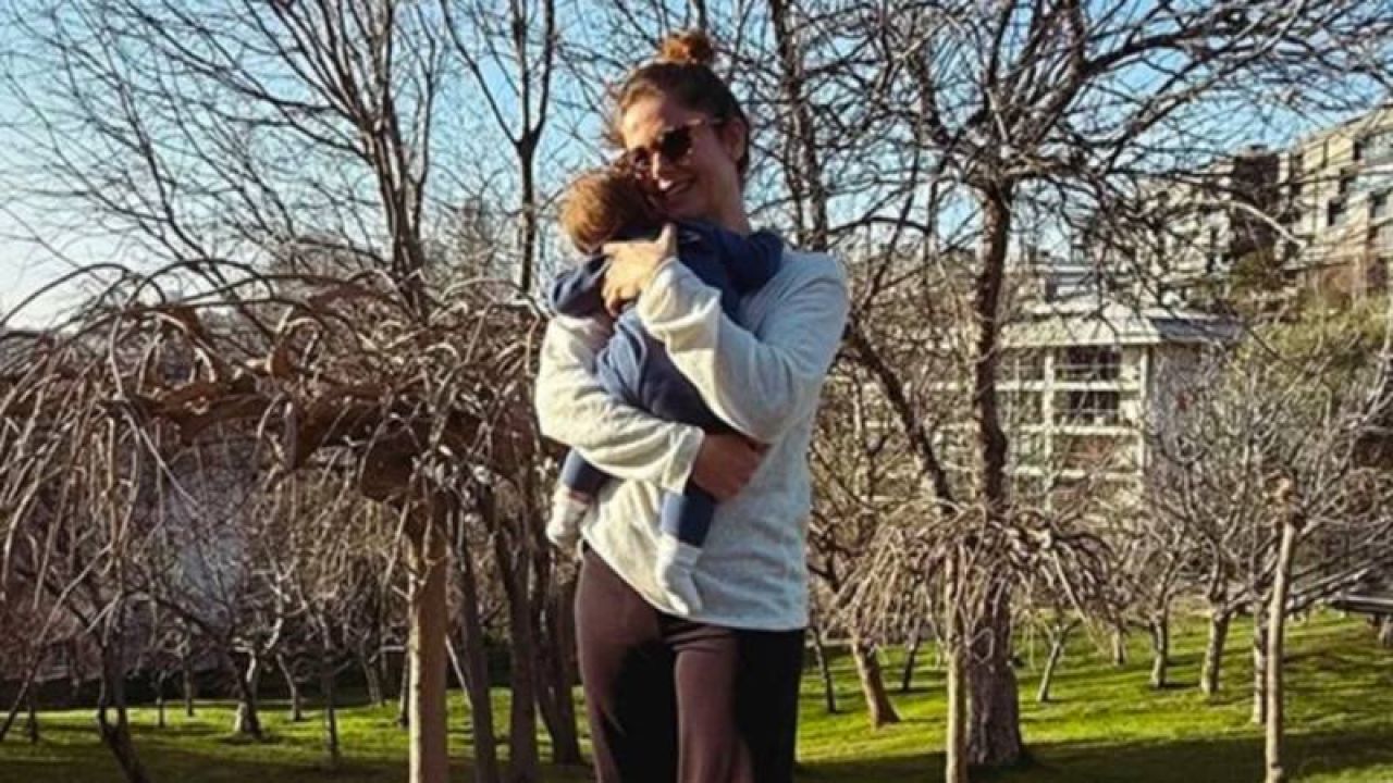 Burcu Biricik, Kızı Luna'nın Yeni Fotoğrafını Paylaştı: Sen Olmasan Bu Günler Nasıl Geçerdi?