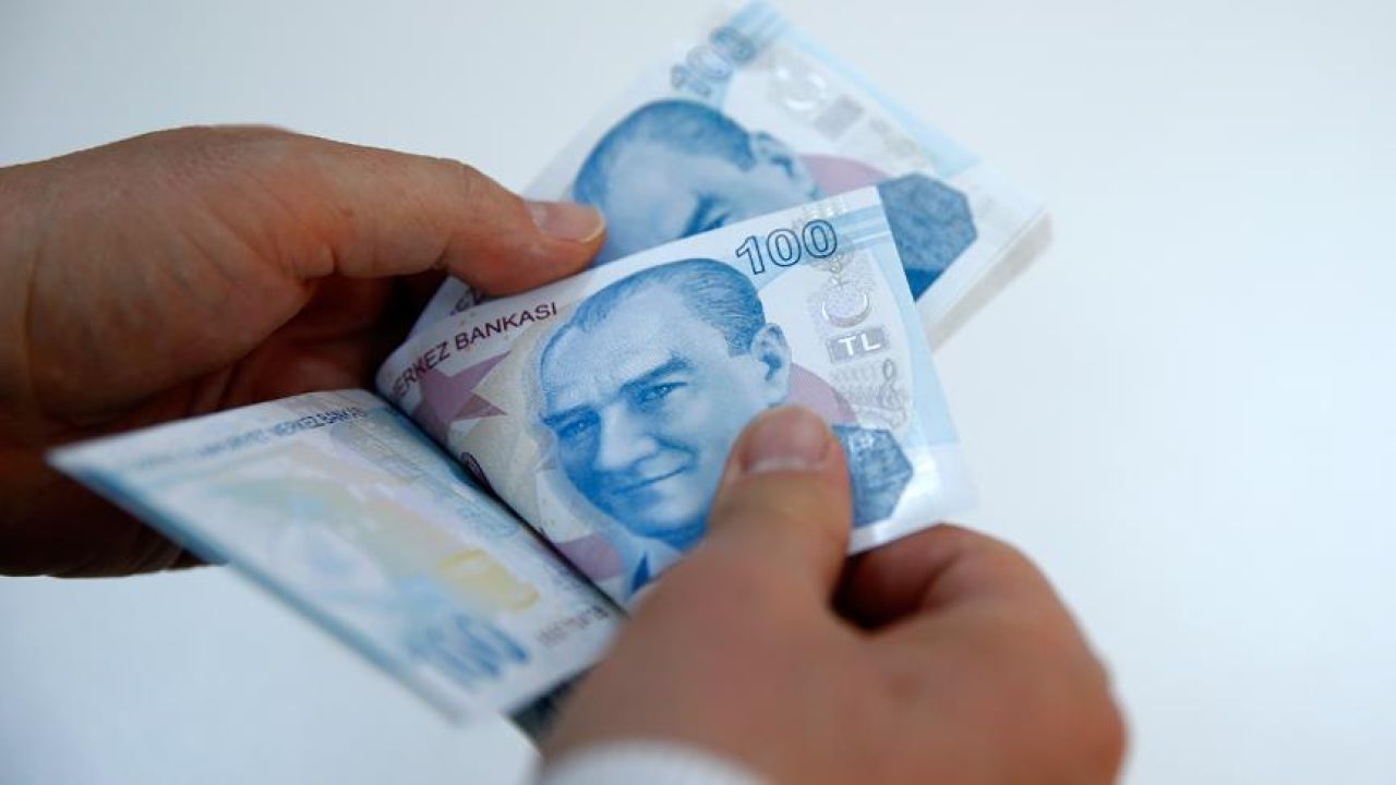 DEM Partili Çelenk, Temmuzda Asgari Ücret Zammı İçin Soru Önergesi Verdi